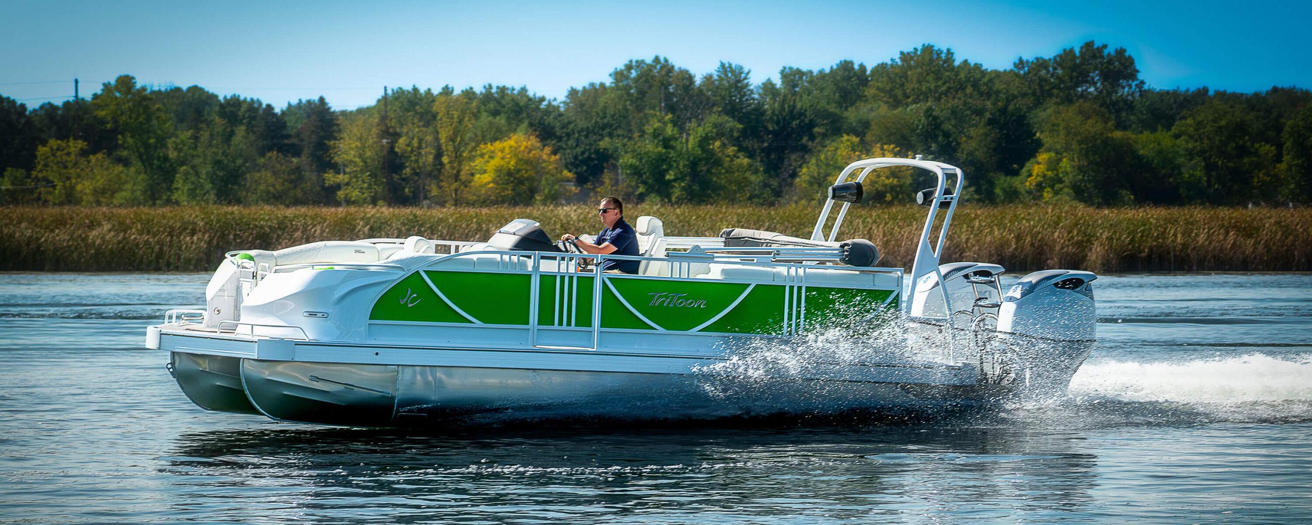 JC TriToon Marine SportToon 26TT HTH Pontoon Boat Dual Engine Port Side